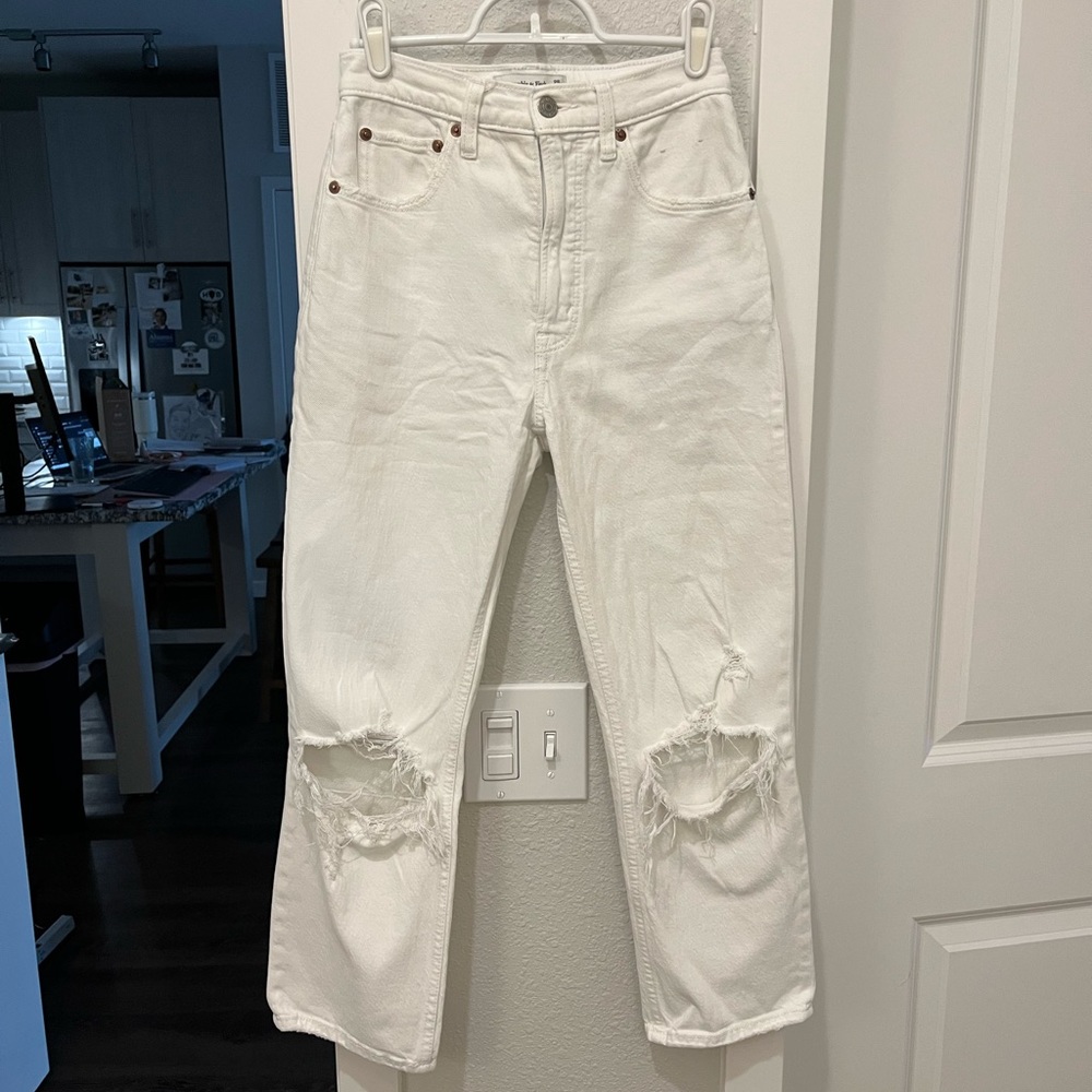 Abercrombie & Fitch The Ankle Straight Ultra High Rise